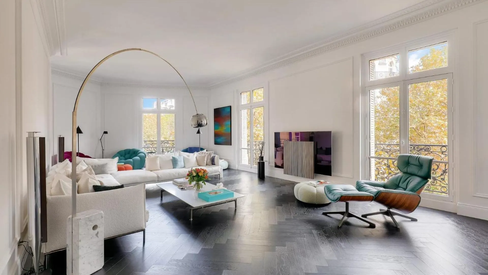 Ultra Luxury Apartment With Eiffel Tower View 190M2 Paris France