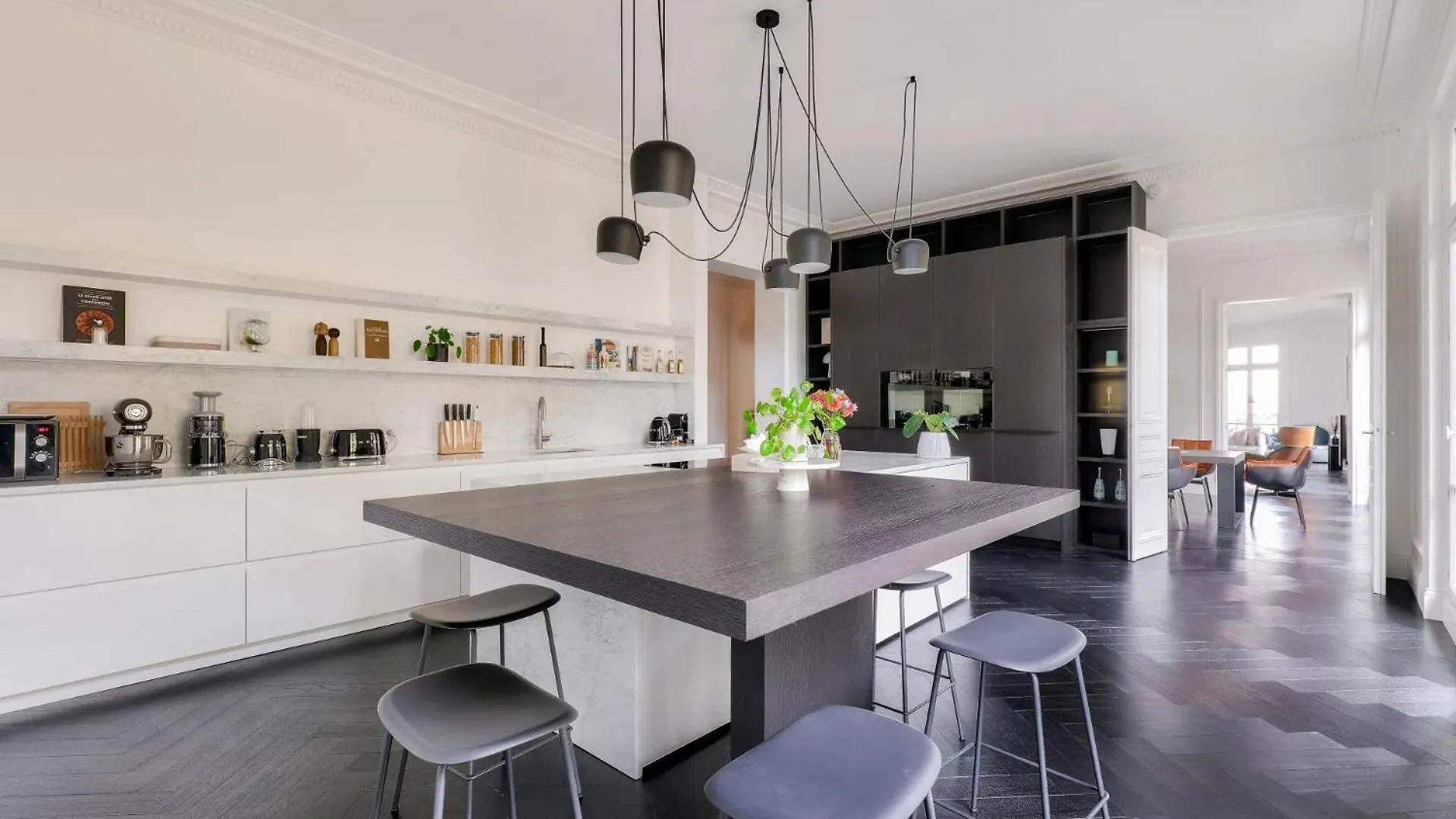 Ultra Luxury Apartment With Eiffel Tower View 190M2 Paris