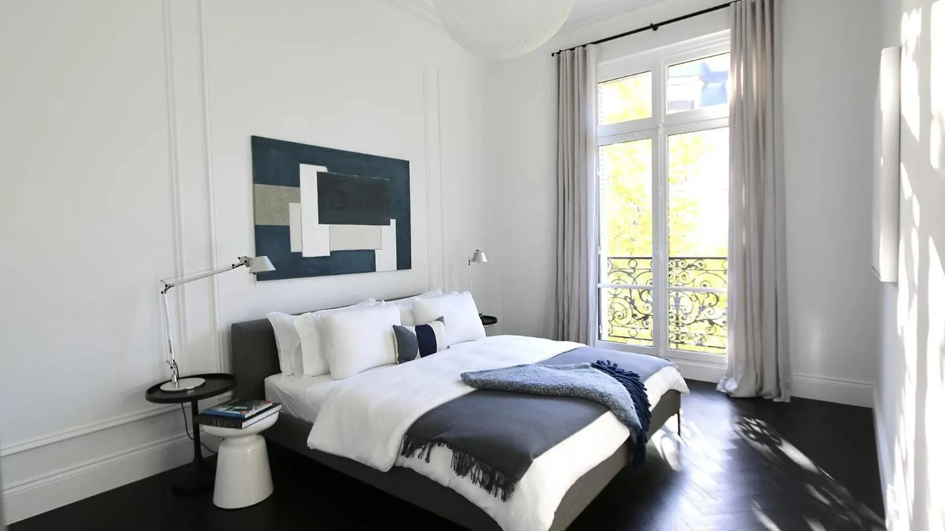 Ultra Luxury Apartment With Eiffel Tower View 190M2 Paris
